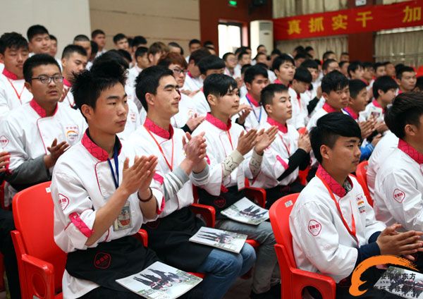 热烈祝贺校企合作第四期“望湘园定向班”隆重开班