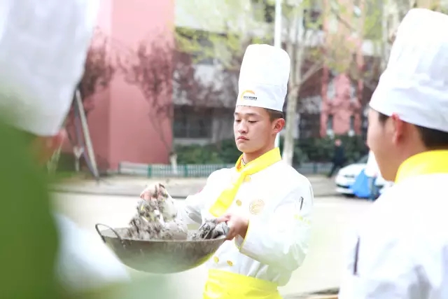 ���������¡�����:û�е���������Ա���Ǻó�ʦ
