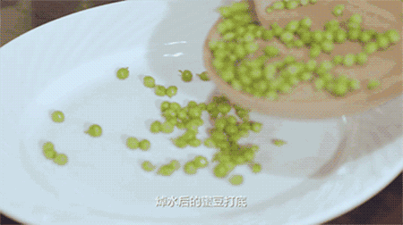 ������֮���˴�ʦ��ϰ���������п��Ⱥ��������ʳ��Ƭ