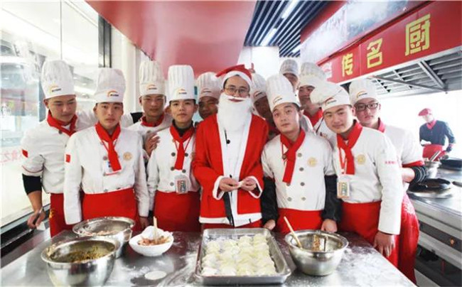 �����ʥ�����������¶���ʥ��ȫ���ſԲ����Ļ