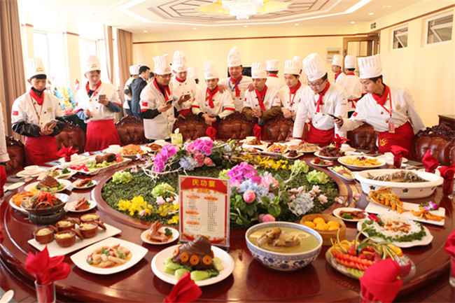 �ذ������粿�����ż���͸¶�Ĵ������źţ��غ���ľ�ҵ