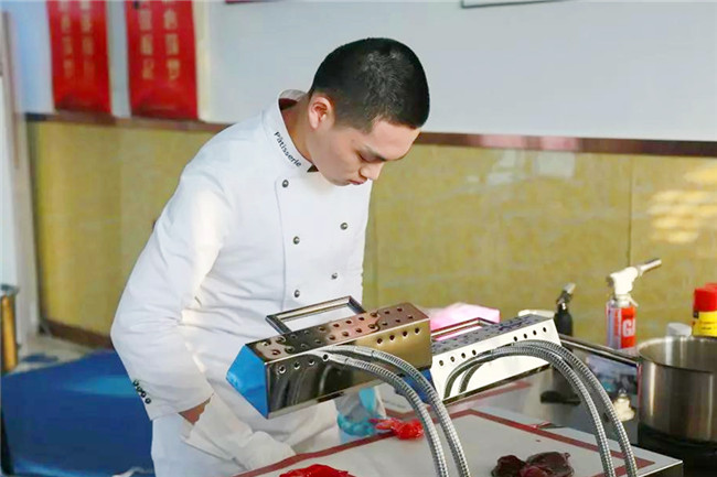 ���ޣ���������/����������Ŀ��ѵ��Ʒ��¯��