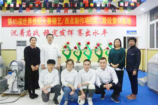 ���ޣ���������/����������Ŀ��ѵ��Ʒ��¯��