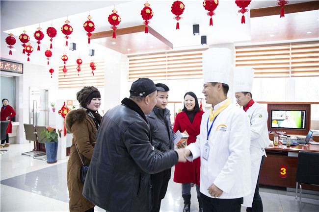 �����¶���2019���������������Ƚ�����