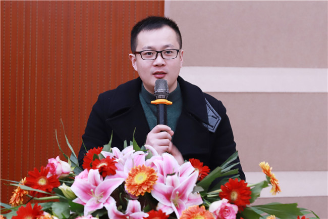 �����¶���2019������ҵ������ʽ¡�ؾ���