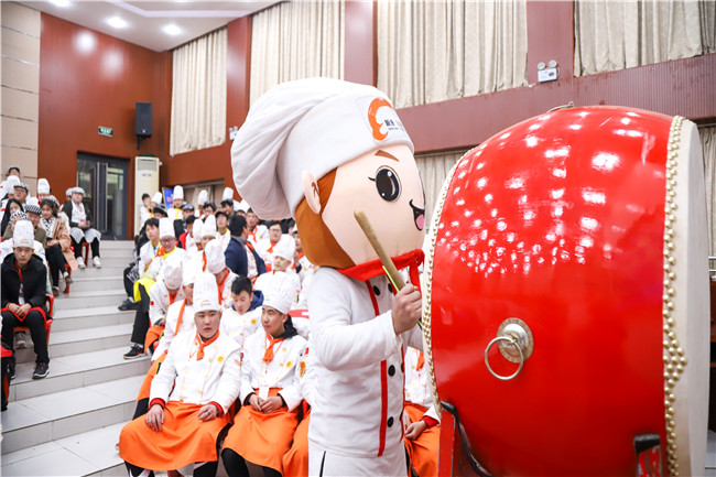 �����¶���2019��ӭ������