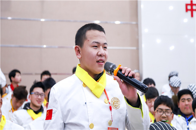 �����¶���2019��ӭ������