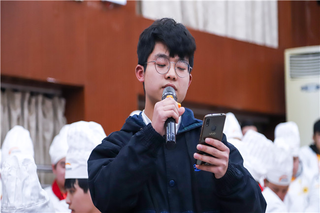 �����¶���2019��ӭ������