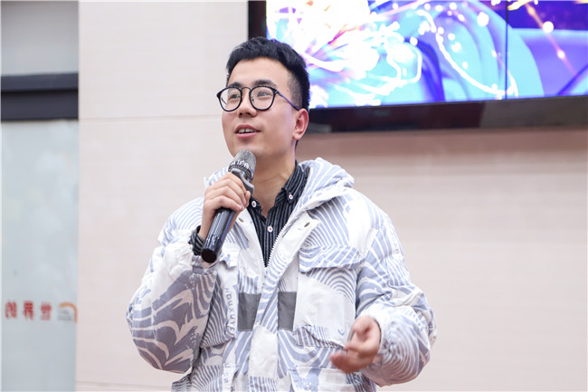 �����¶���2019��ӭ������