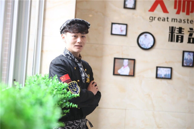 ���������¡������ɣ���ʱ��͵�ߵ��������ഺ������������һ�����