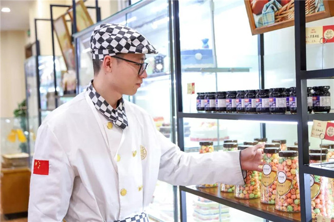 ���������¡�����������ҵѡ��ع�ѧ������λͬѧ���򵥣�