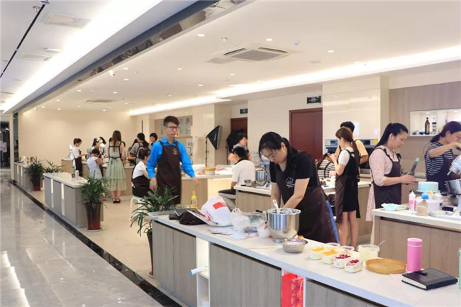 �μӡ���ʦ��ҵ���������ᡱ�������Żݵ���������