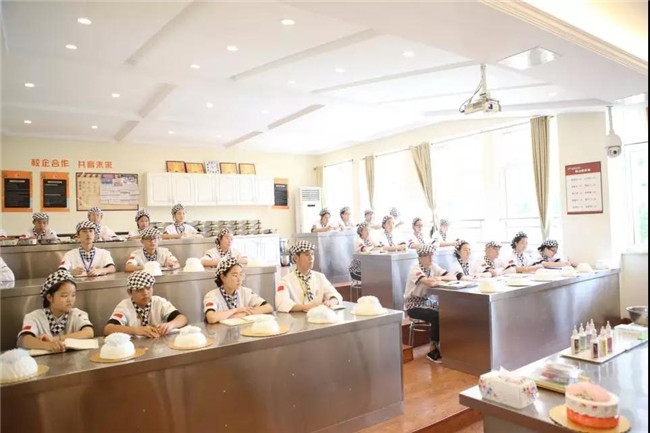 ���������¡�������������������ʵ���ڶ�������ѡ����������³�����