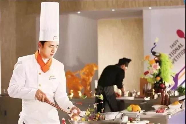 ������������֮·����ʵ��ֻ�߿�һ����