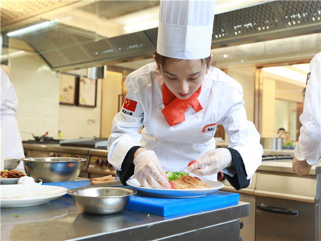 ����ѧ���� ��ϲ�����ϲ���¶�����⿽�ҵ֤��