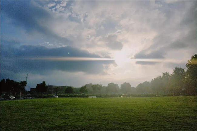 �߿������|�ҳ�����Ӧ����ʲô�����ĵ�ע���������ӣ�