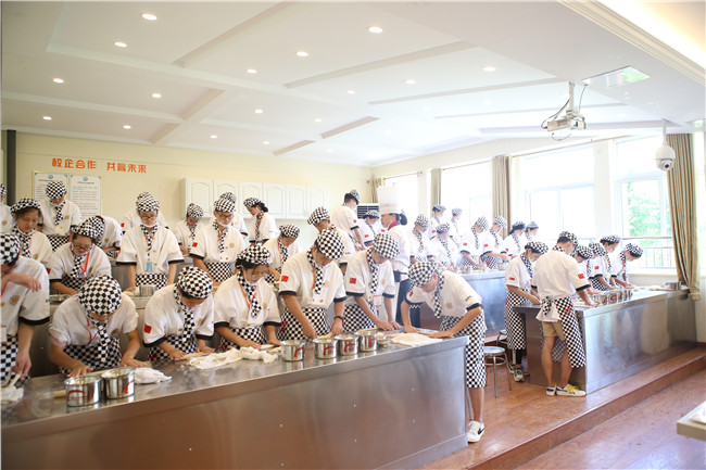 �߿������|�ҳ�����Ӧ����ʲô�����ĵ�ע���������ӣ�