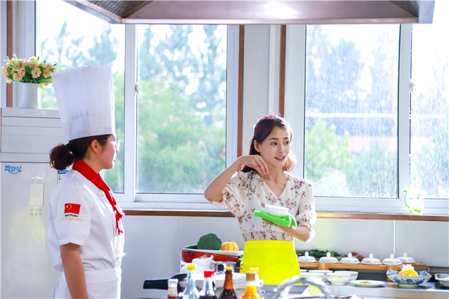 ������¾翪�ģ��¶������Ϊ�þ��ṩ����ָ��