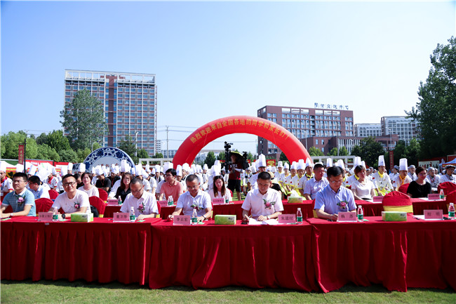 安徽新东方2019夏季人才交流会暨合作企业助学签约仪式隆重举行