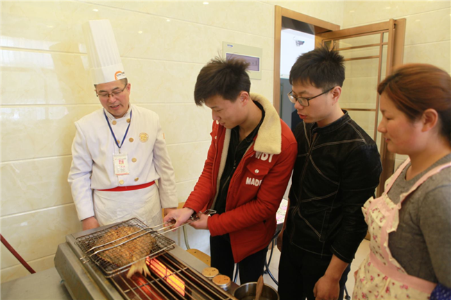 ѧ���㼼��ȥ����ȽϺã�