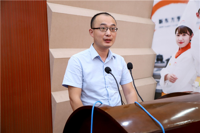 金牌校企主厨班开班启动仪式在我校隆重举办!