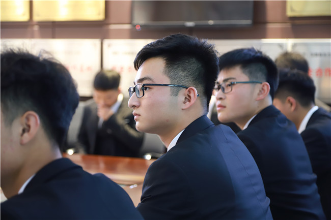 桂满陇前来我校进行专场招聘!