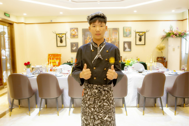 新生故事|潘伟:因一部剧与西餐结缘,来安徽新东方勇敢追梦