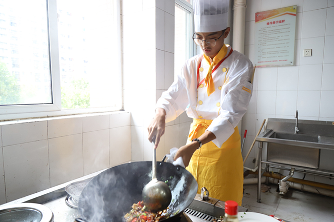 新生故事|钱成斌:初见心欢向往之,再遇真心求学之