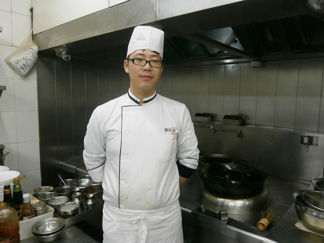 学子李金亮