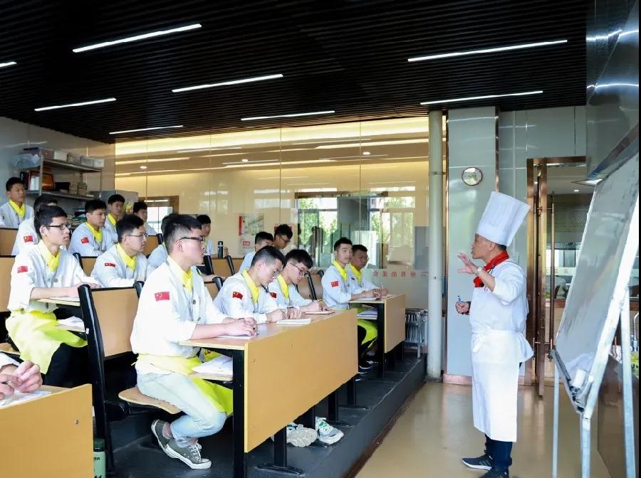 来安徽新东方,学好烹饪技能,拥抱幸福人生!
