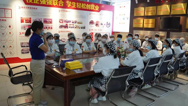就业季!合肥蓝塔走进安徽新东方招聘西点专业人才!