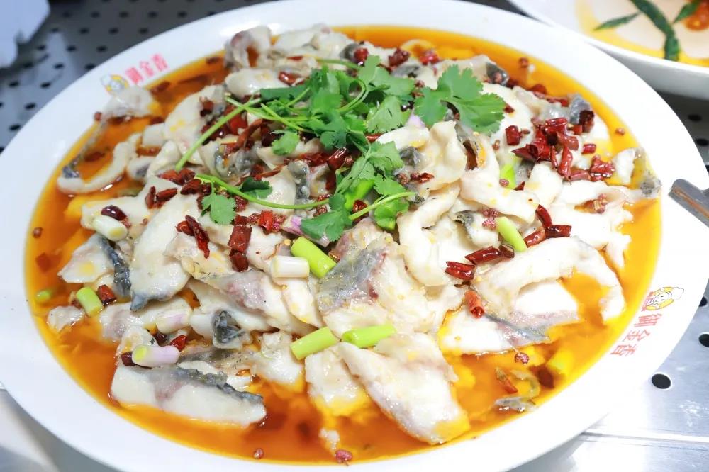 安徽新东方二期新食堂今天开业啦!活动现场太欢乐了