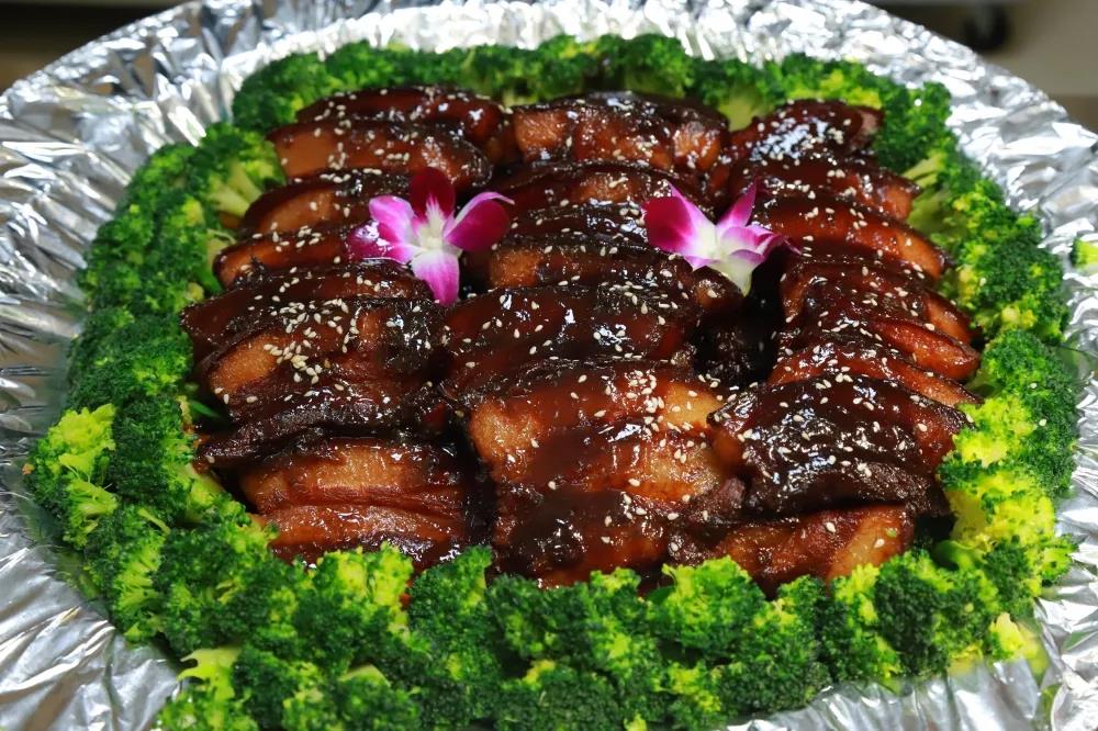 安徽新东方二期新食堂今天开业啦!活动现场太欢乐了