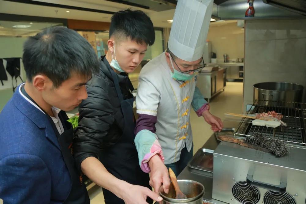 С����ҵѧʲô�����ã�����������ô����