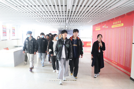 ������ѧ����������ѧ�Σ�����δ���Ӱ����¶�������