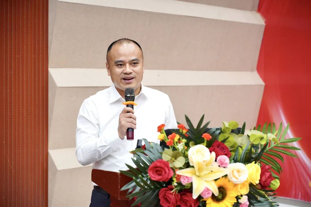 重磅!合肥市庆平希望学校校外劳动实践基地今日在安徽新东方挂牌!