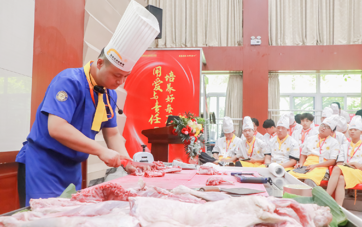 这才是羊肉的正确打开方式——整羊分档取料